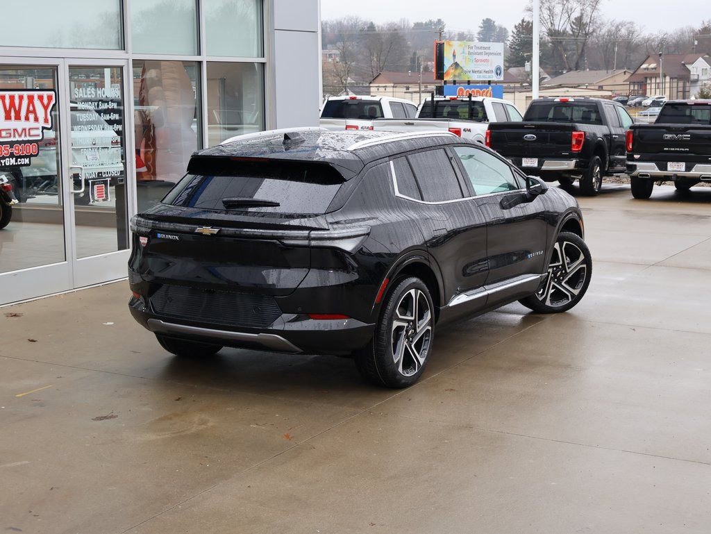 New 2026 Chevrolet Equinox EV LT image 40
