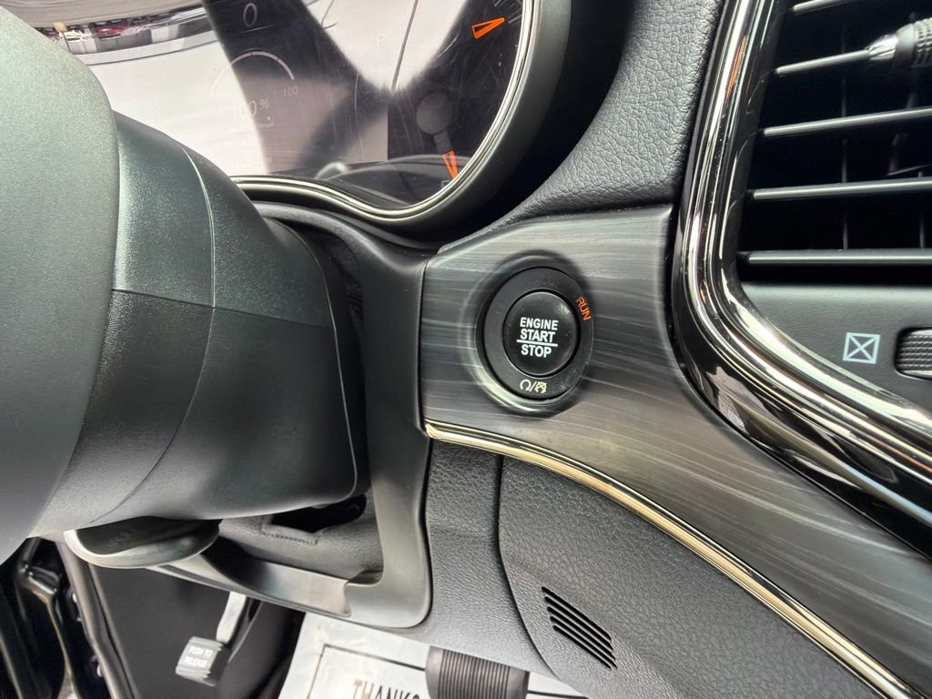 Used 2021 Jeep Grand Cherokee Limited X AWD/4WD image 32