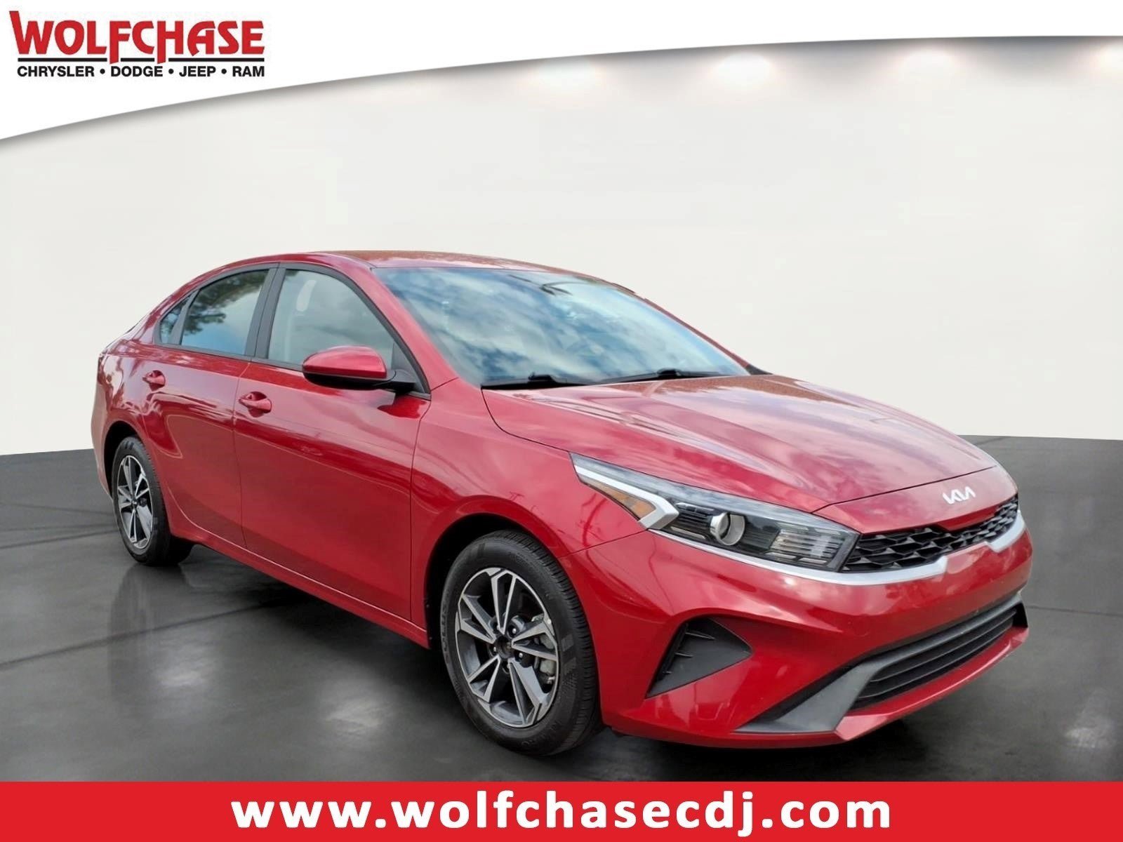 Used 2024 Kia Forte LXS FWD image 7