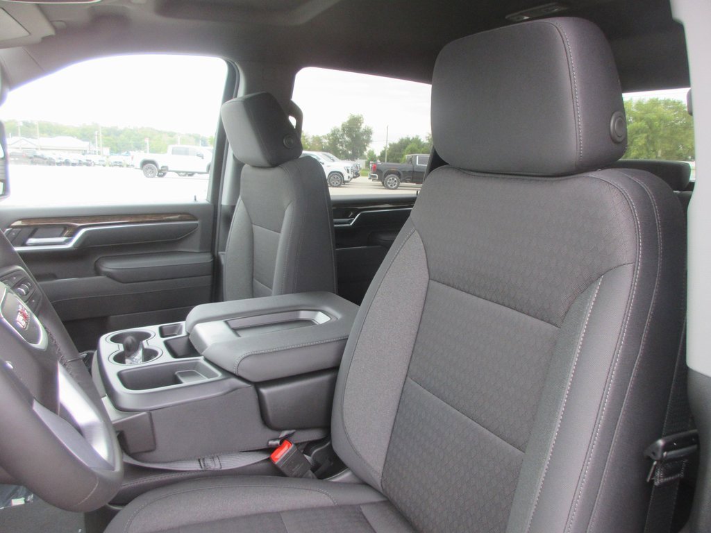 New 2026 GMC Sierra 2500 SLE w/ SLE Value Package; image 15