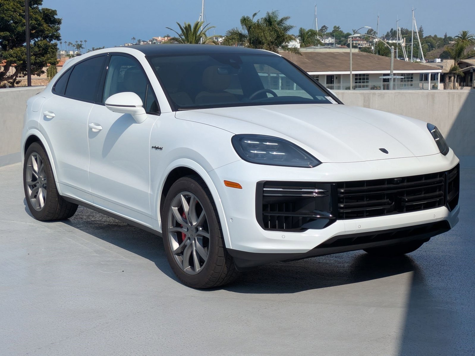 New 2025 Porsche Cayenne Turbo image 7