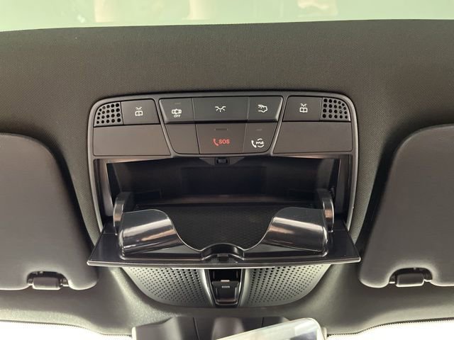 Used 2022 Mercedes-Benz GLC 300 image 35