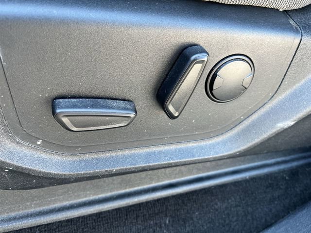 Used 2019 Ford F150 XLT w/ Equipment Group 302A Luxury AWD/4WD image 15