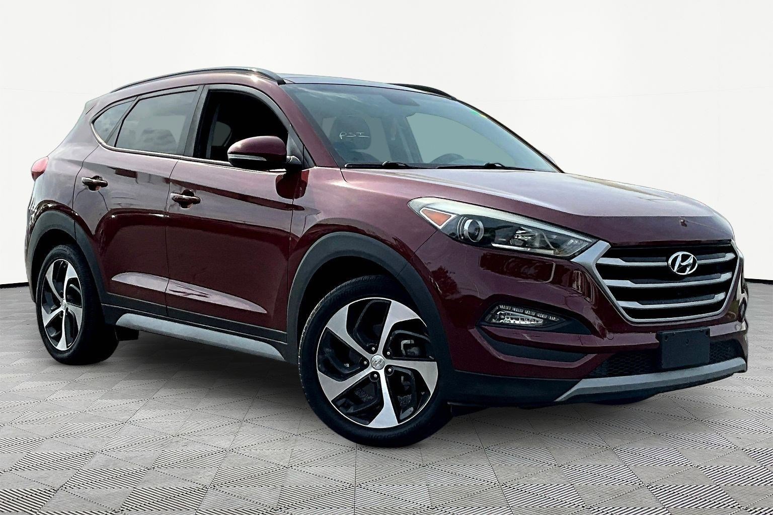 Used 2018 Hyundai Tucson Value FWD image 3
