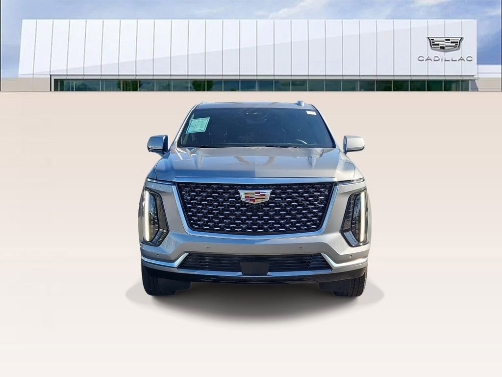 Used 2026 Cadillac Escalade Luxury image 3