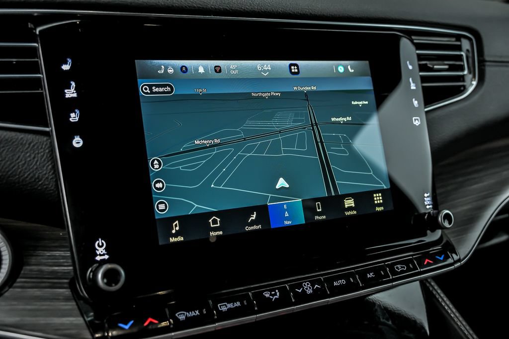 Used 2023 Jeep Wagoneer L Series III w/ Preferred Equipment Group AWD/4WD image 27