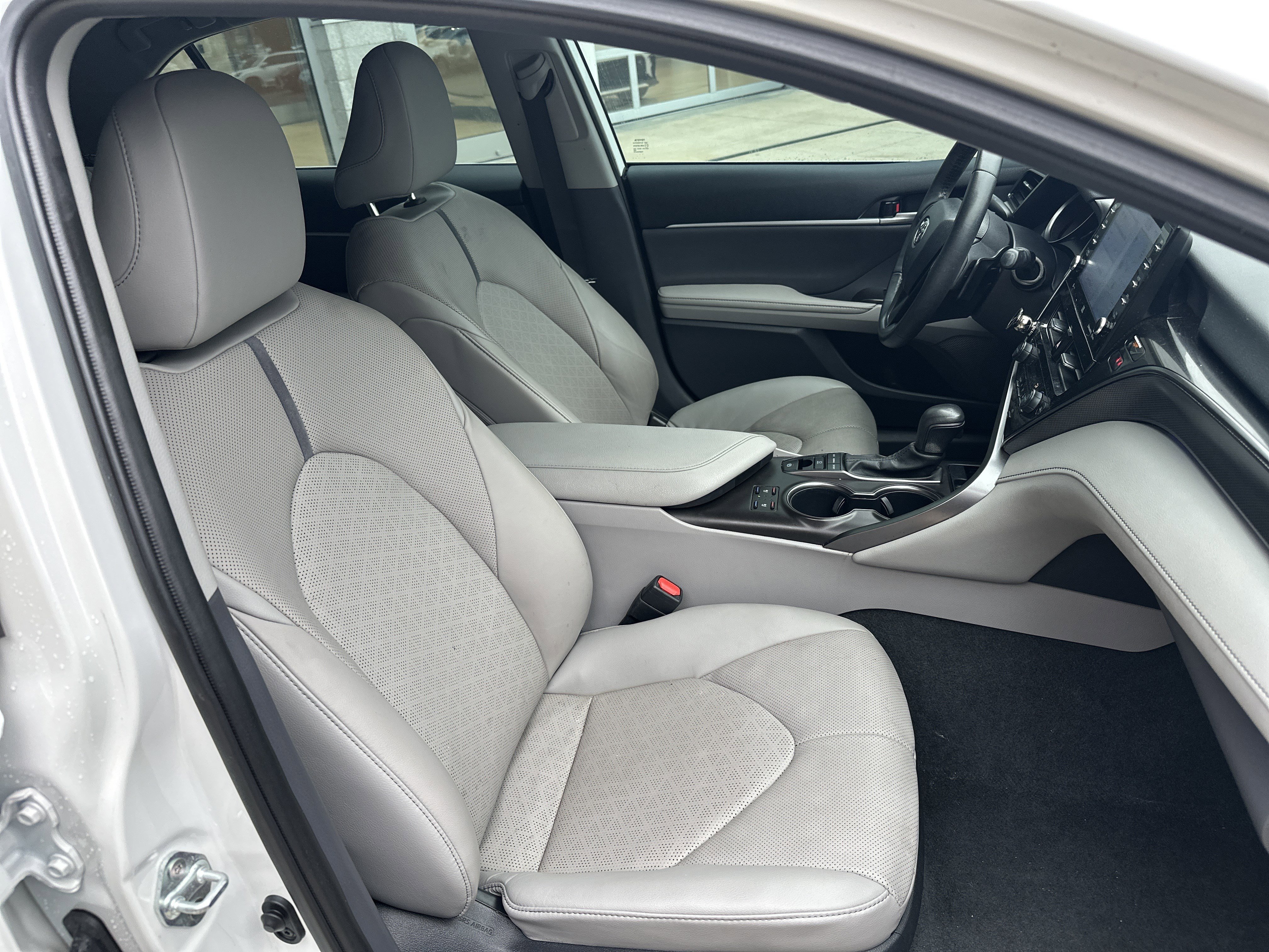 Used 2023 Toyota Camry XSE w/ Navigation Package FWD image 26