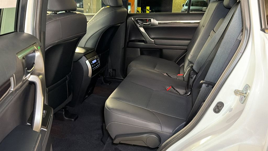 Certified 2023 Lexus GX 460 Premium w/ Premium Package image 15