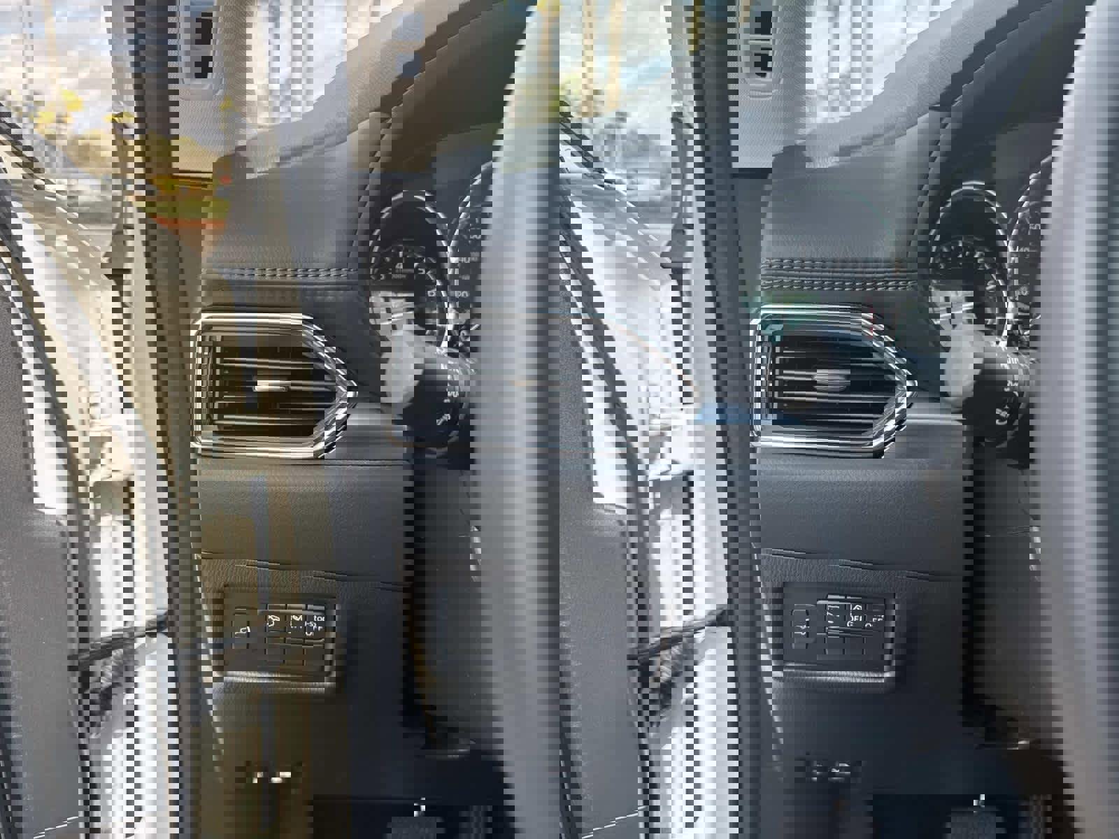 Certified 2025 MAZDA CX-5 AWD 2.5 S w/ Preferred Package image 32