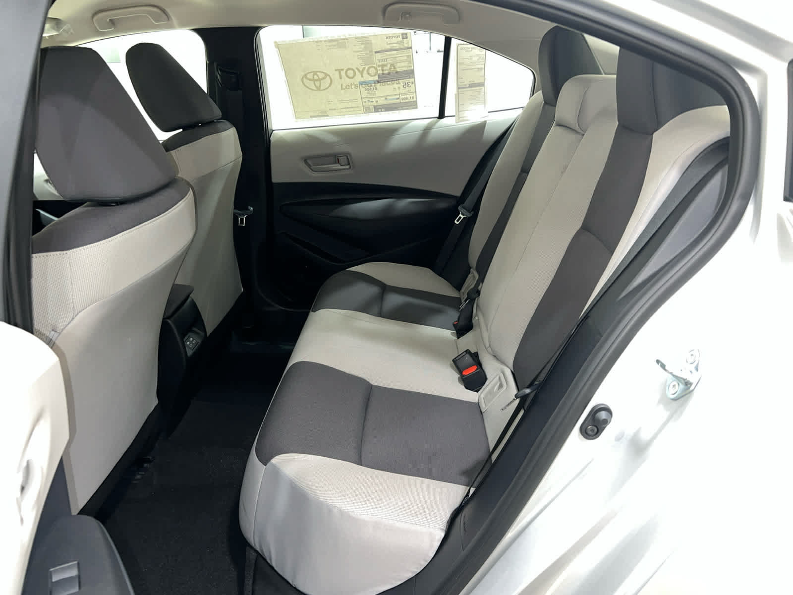 New 2026 Toyota Corolla LE w/ LE Premium Package FWD image 9
