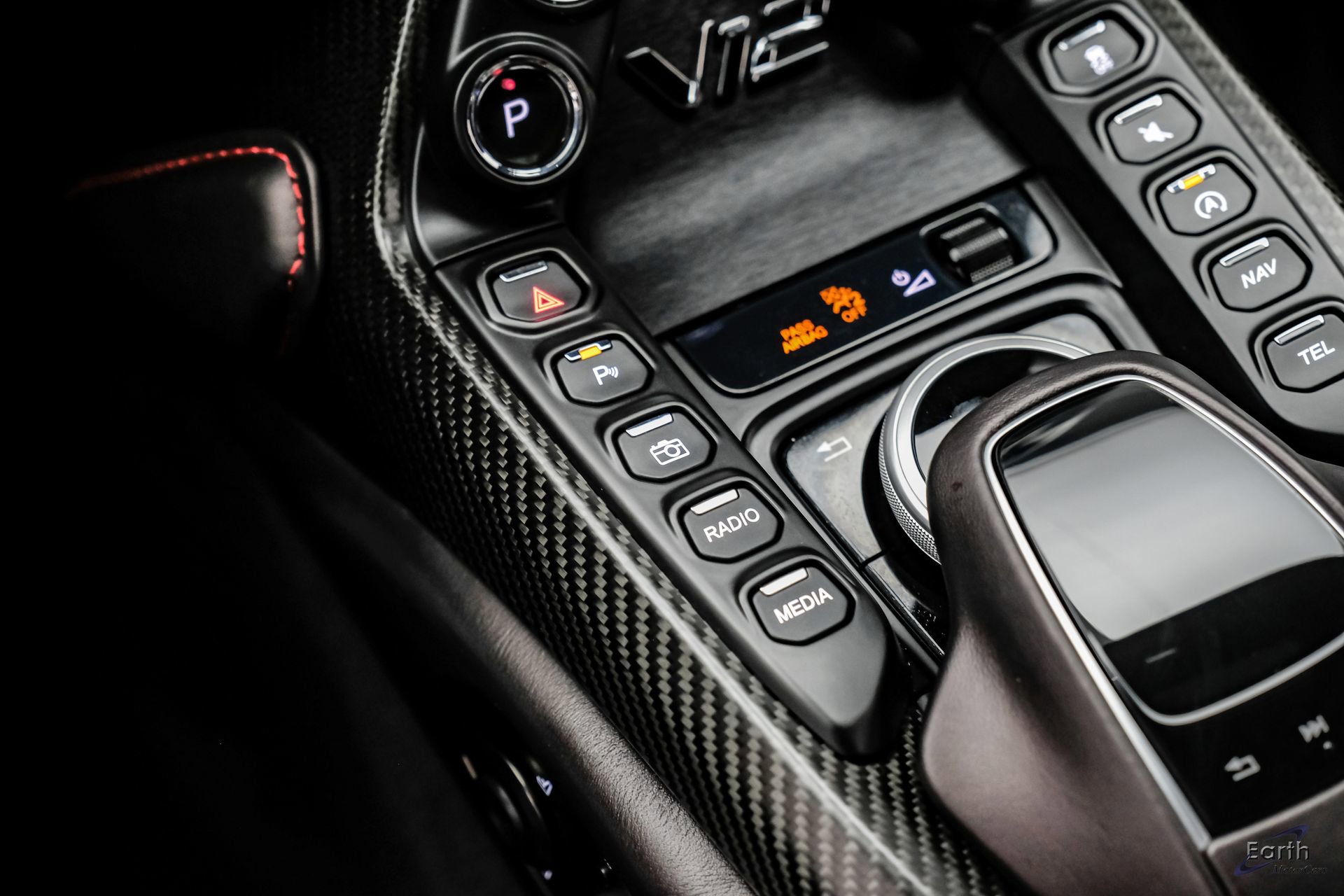 Used 2023 Aston Martin V12 Vantage RWD image 67