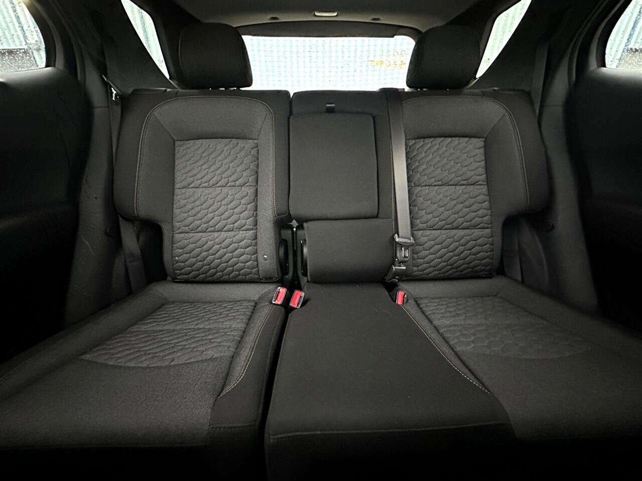 Used 2021 Chevrolet Equinox LT image 39