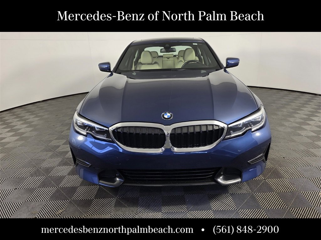 Used 2021 BMW 330i xDrive Sedan w/ Convenience Package image 2