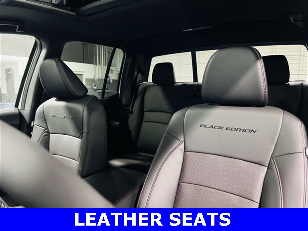 New 2026 Honda Ridgeline Black Edition image 3