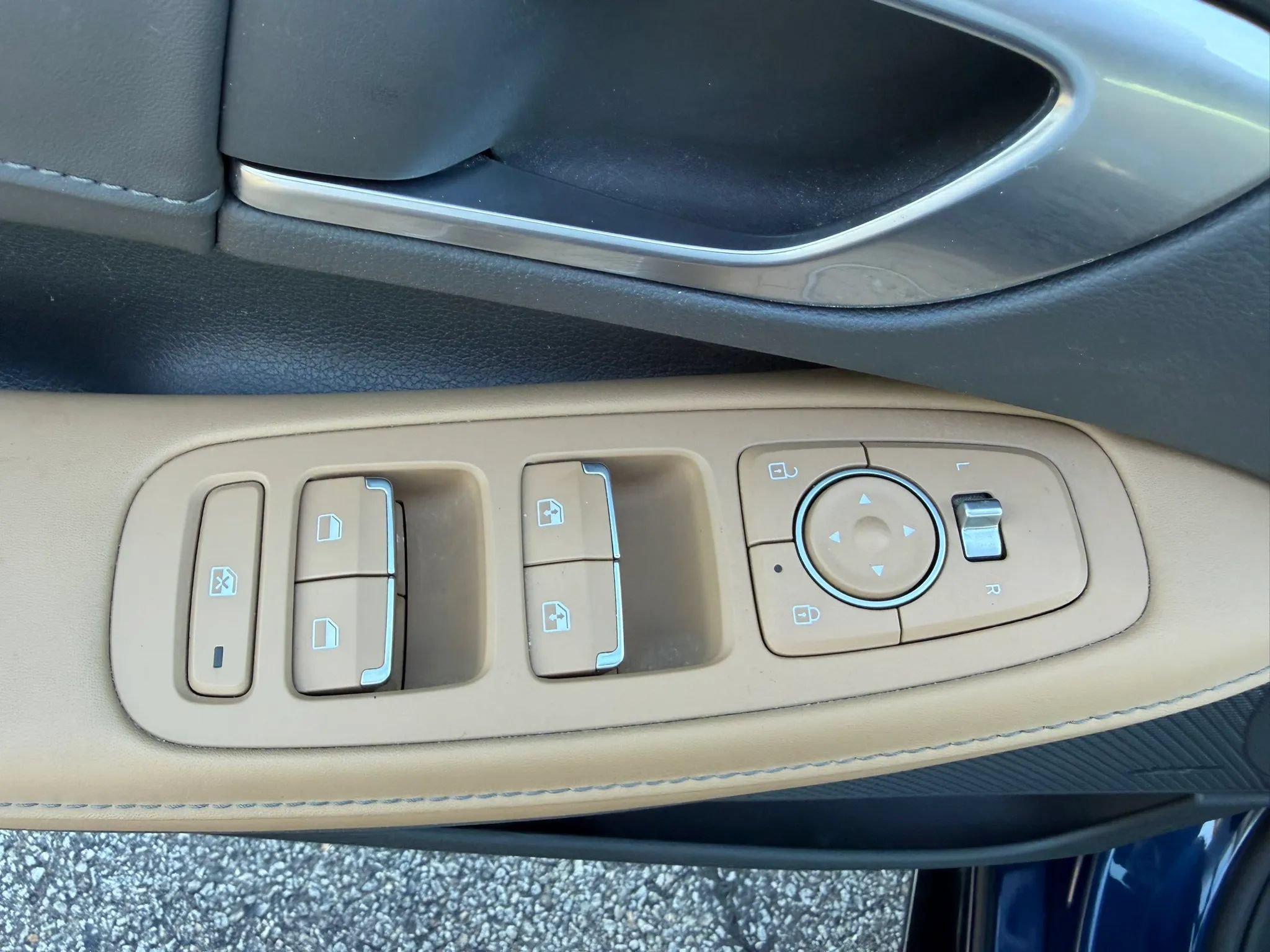 Used 2021 Hyundai Sonata Limited w/ Winter Weather Package FWD image 16