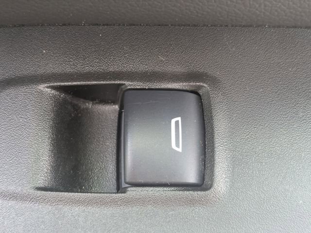 Used 2024 Chevrolet Equinox LT FWD image 32