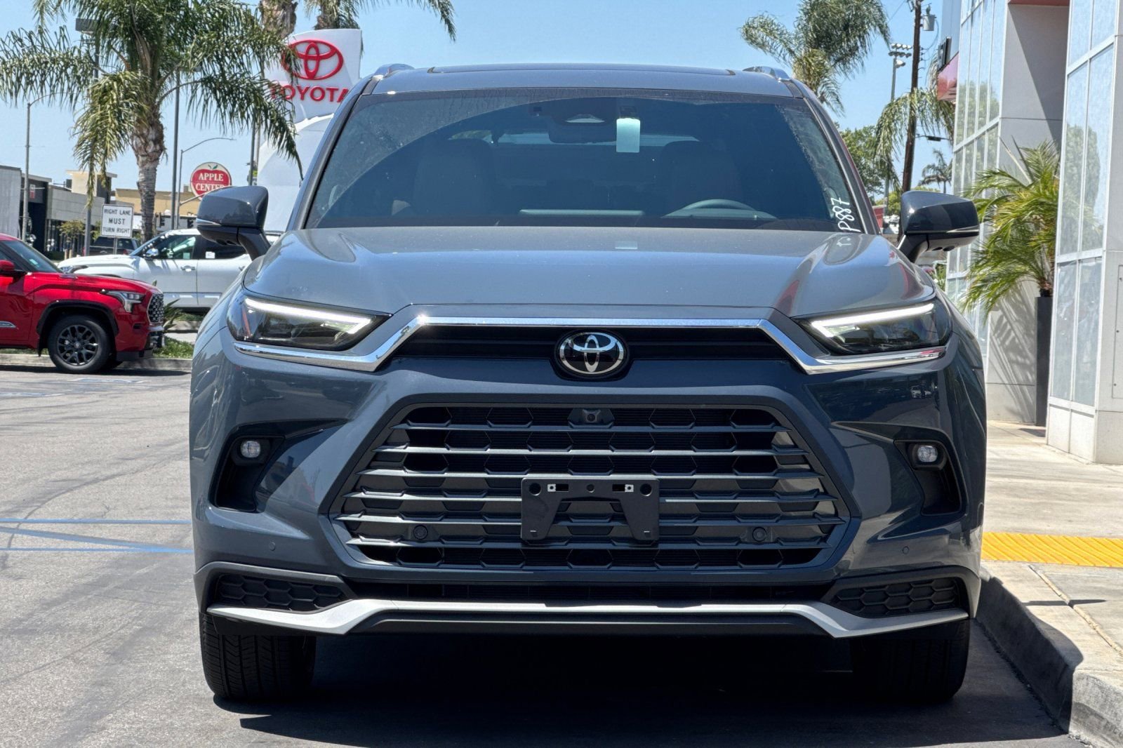 Certified 2026 Toyota Grand Highlander AWD Hybrid image 11