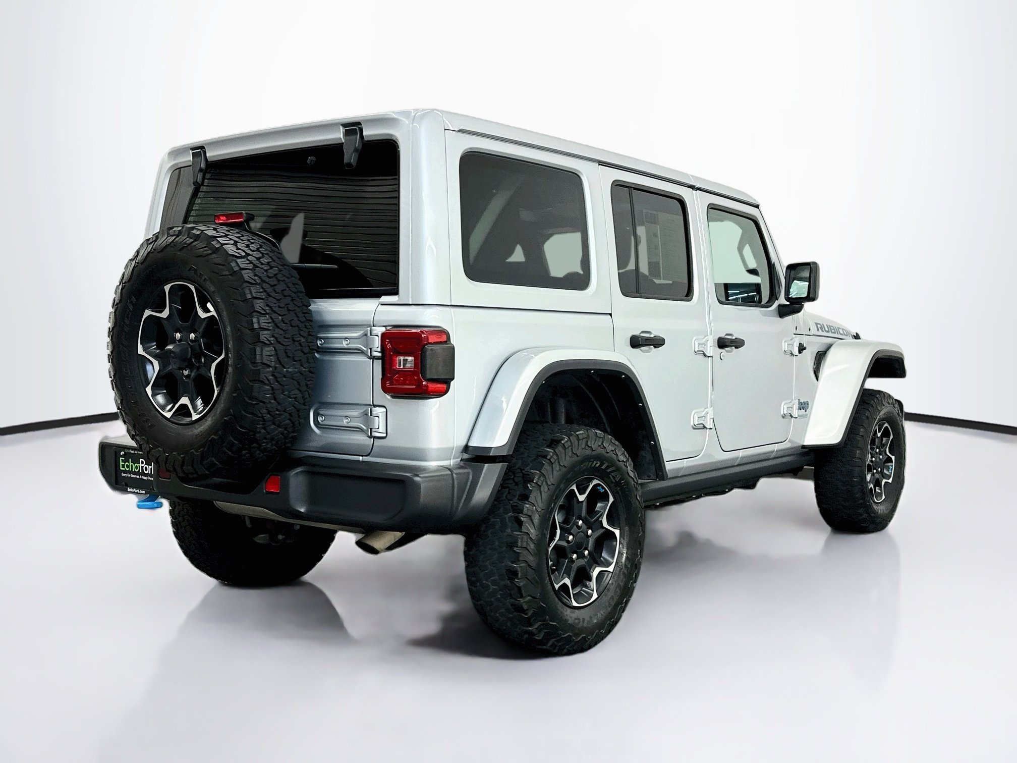 Used 2022 Jeep Wrangler Unlimited Rubicon 4xe AWD/4WD image 9
