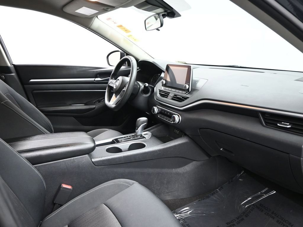 Used 2022 Nissan Altima 2.5 SV image 10