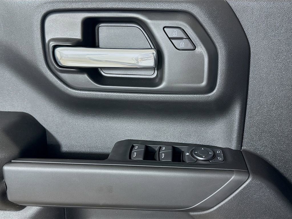 New 2026 Chevrolet Silverado 1500 Custom Trail Boss w/ Turbomax Blackout Package image 16