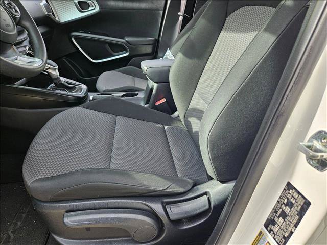 Used 2022 Kia Soul LX FWD image 14