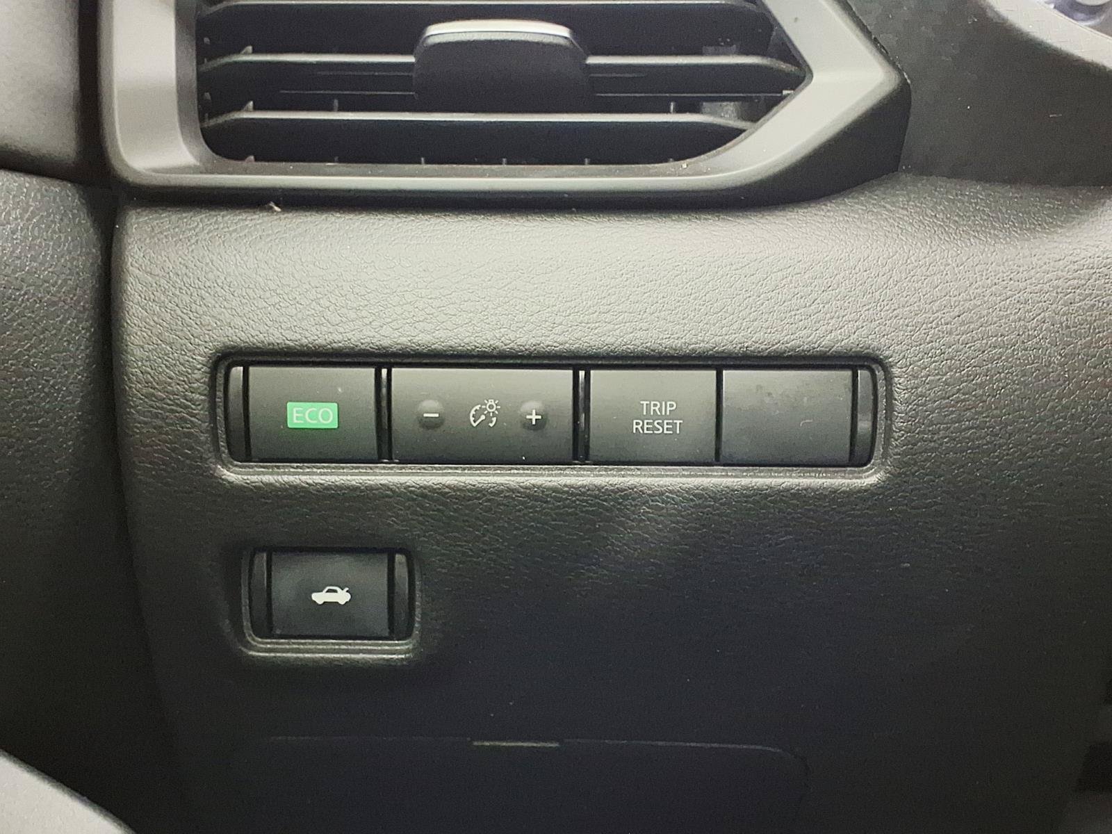 Used 2022 Nissan Sentra S w/ Electronics Package FWD image 22