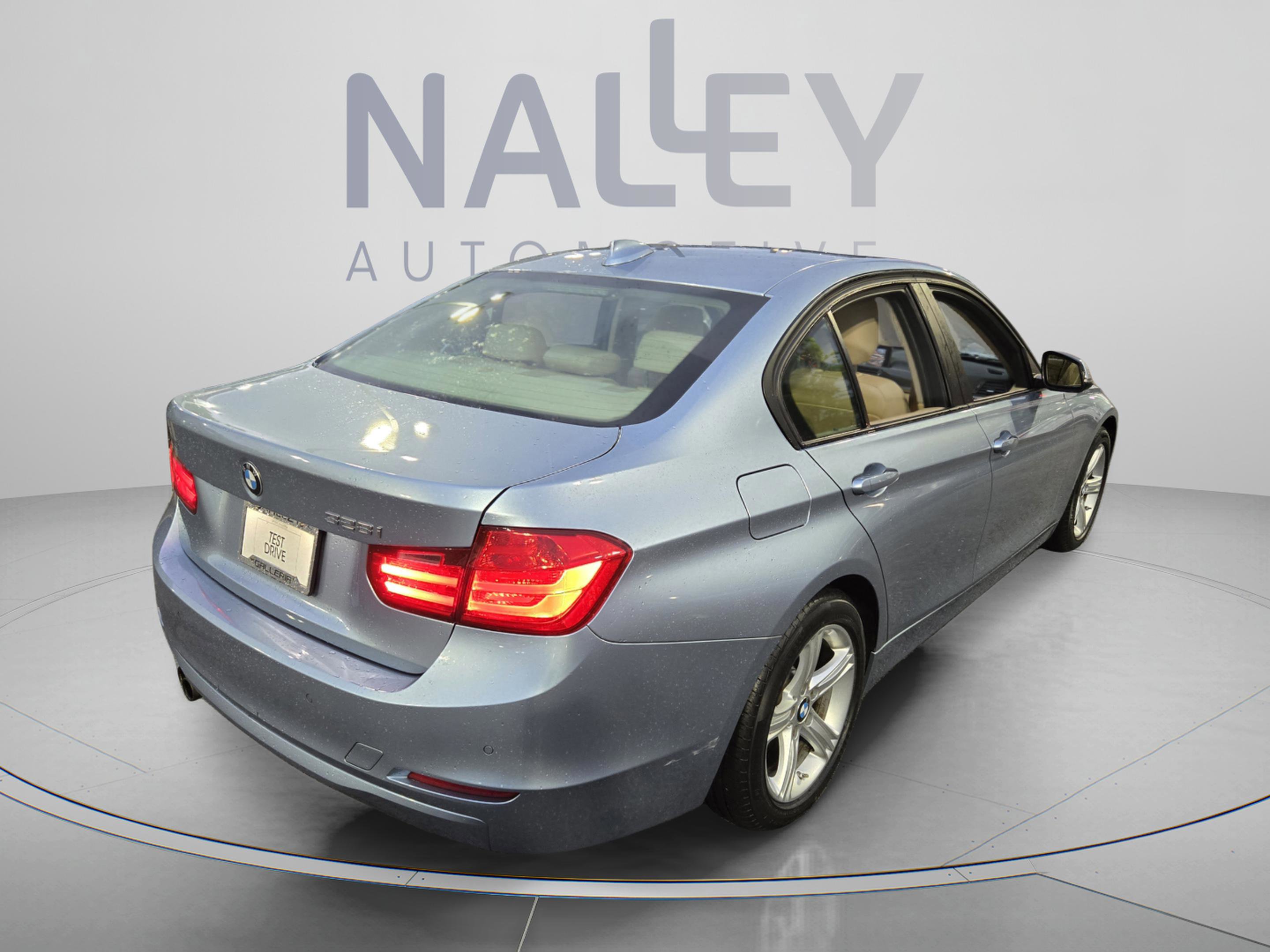 Used 2015 BMW 328i Sedan RWD image 5