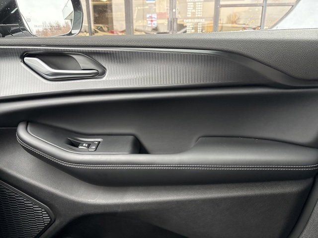 New 2025 Jeep Grand Cherokee L Altitude image 25