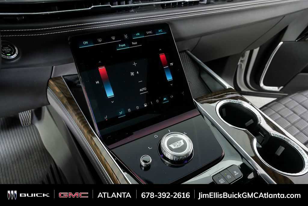 Used 2025 Cadillac Escalade ESV Sport Platinum image 21