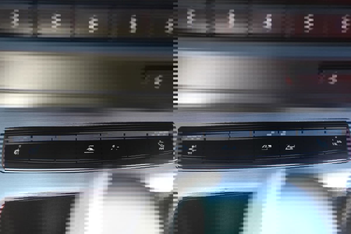 Used 2011 BMW Z4 sDrive30i image 30