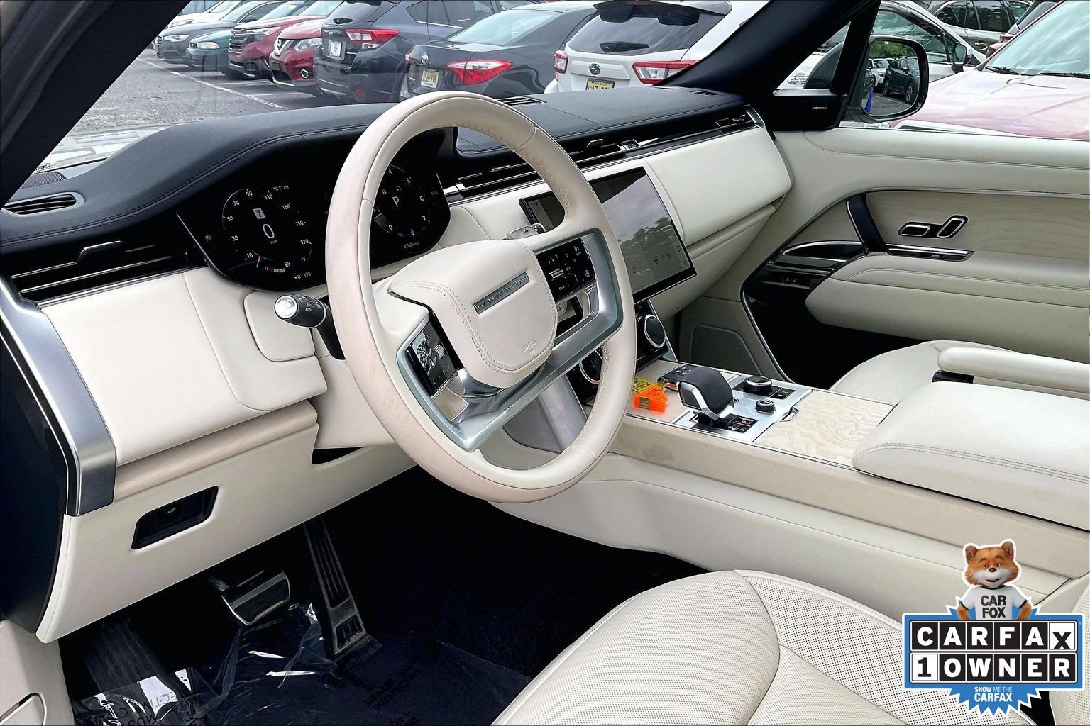 Used 2023 Land Rover Range Rover SE AWD/4WD image 17