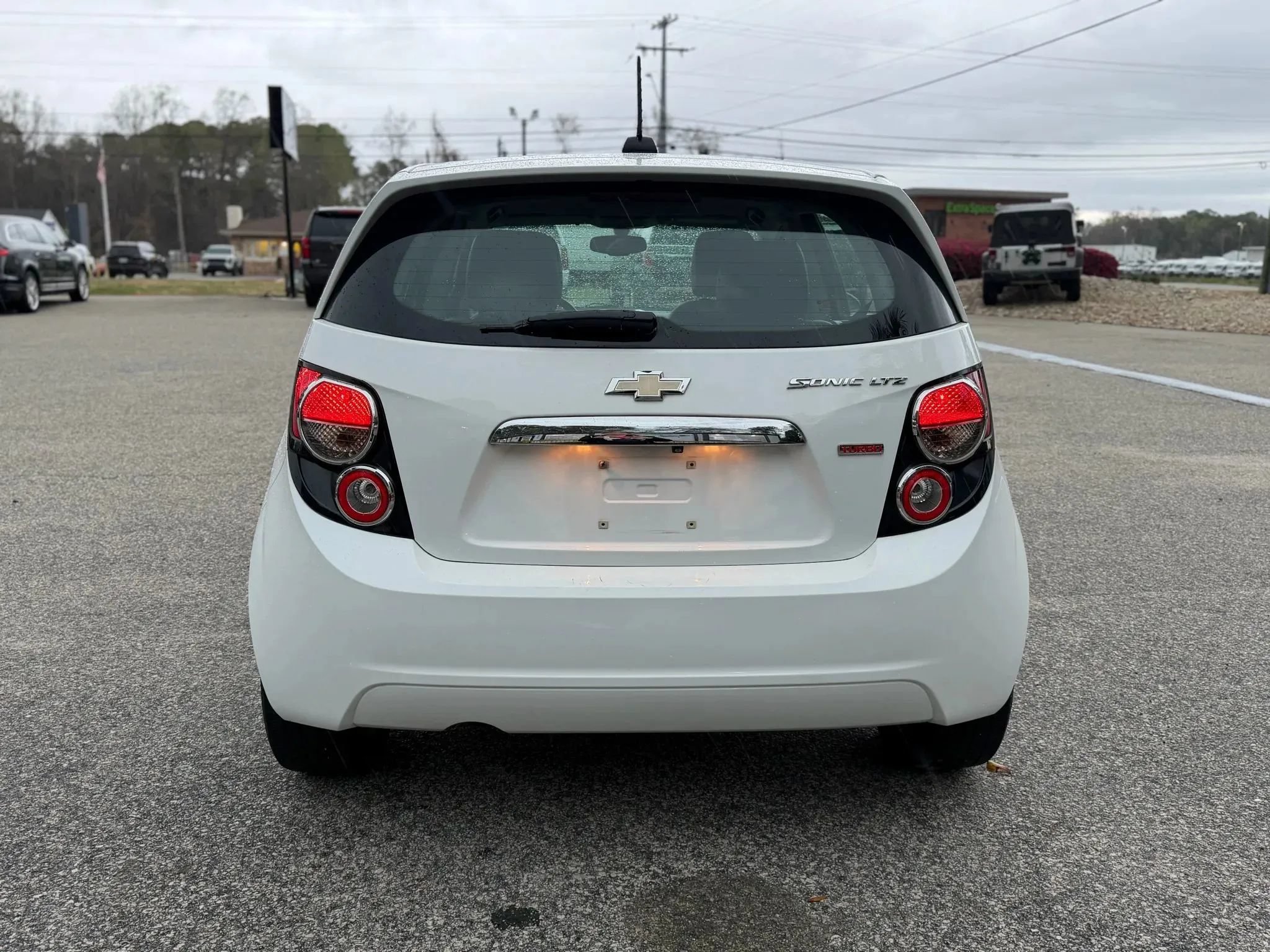 Used 2016 Chevrolet Sonic LTZ FWD image 8