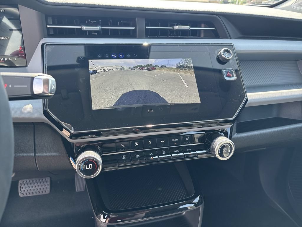 New 2027 Chevrolet Bolt LT w/ Comfort Package FWD image 16