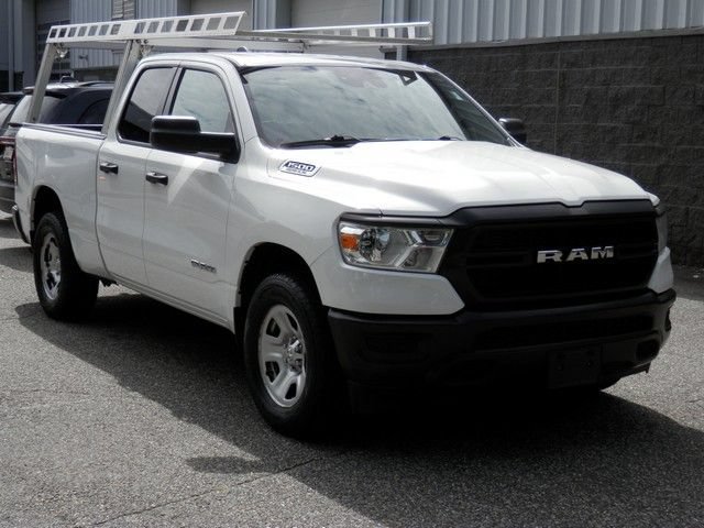 Used 2022 RAM 1500 Tradesman w/ Level 1 Safety Group AWD/4WD image 2