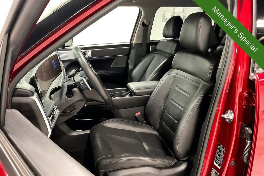 Used 2024 Hyundai Santa Fe Limited FWD image 31
