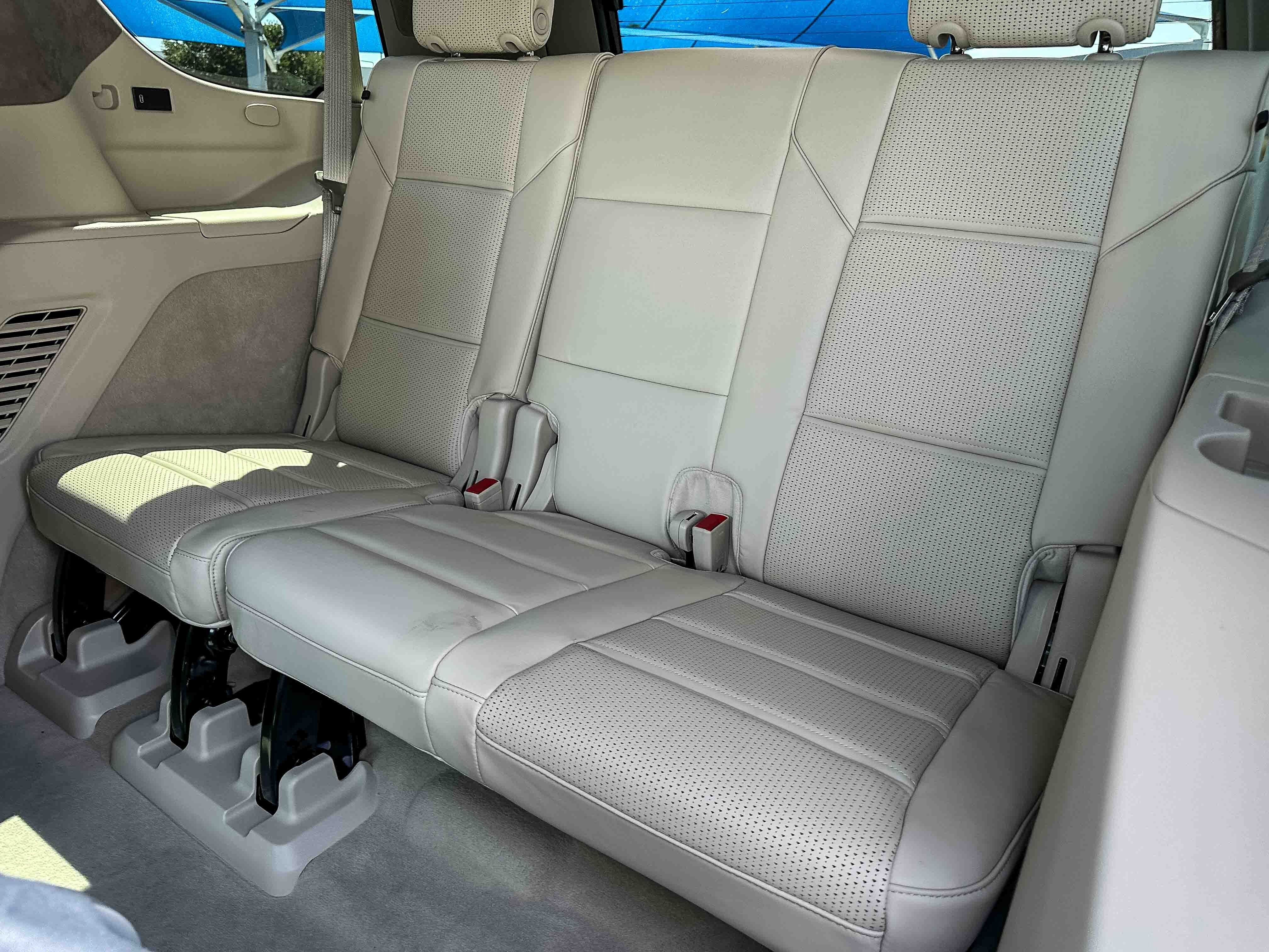 Used 2025 Cadillac Escalade Sport Platinum AWD/4WD image 21