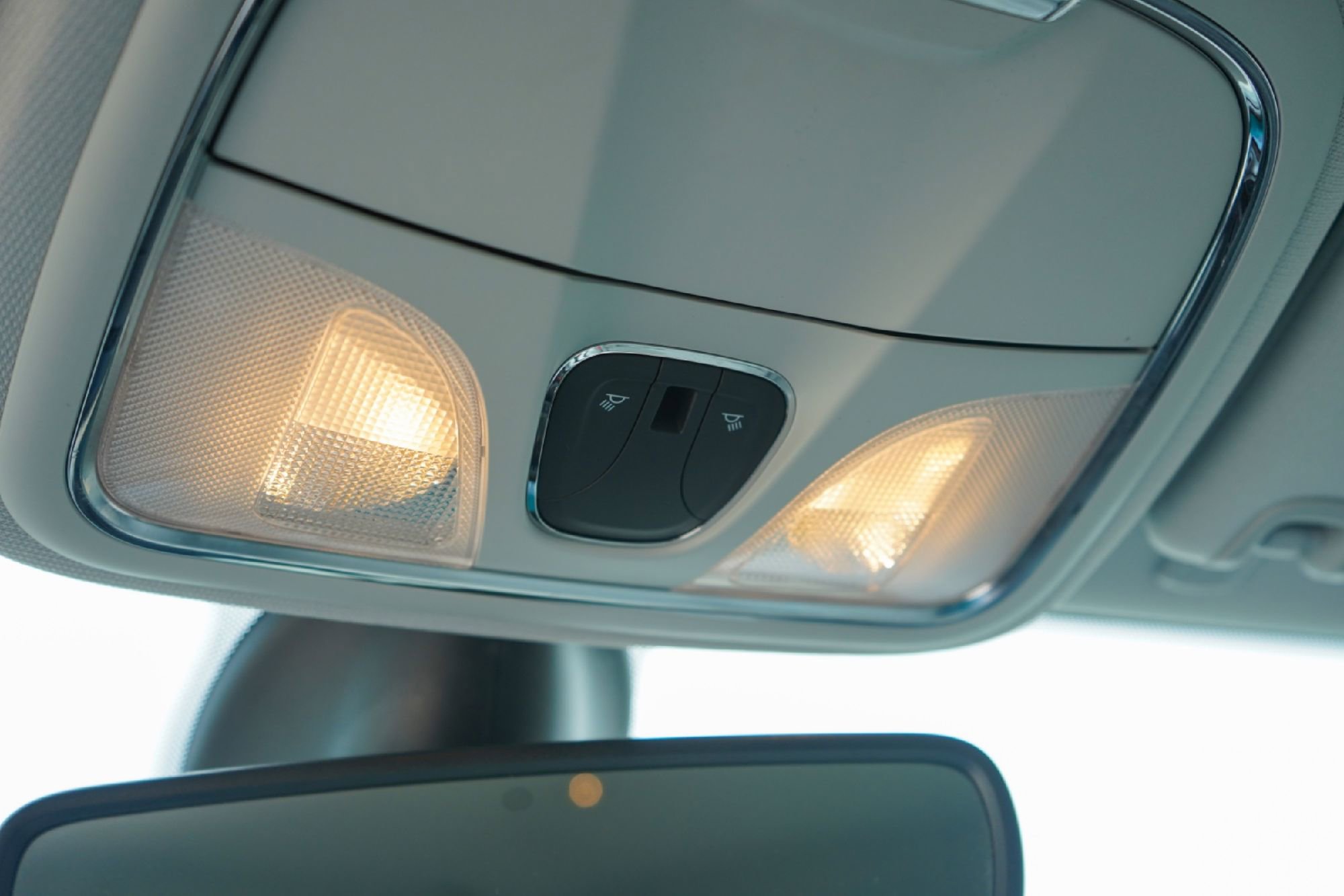 Used 2019 Jeep Cherokee Limited image 18