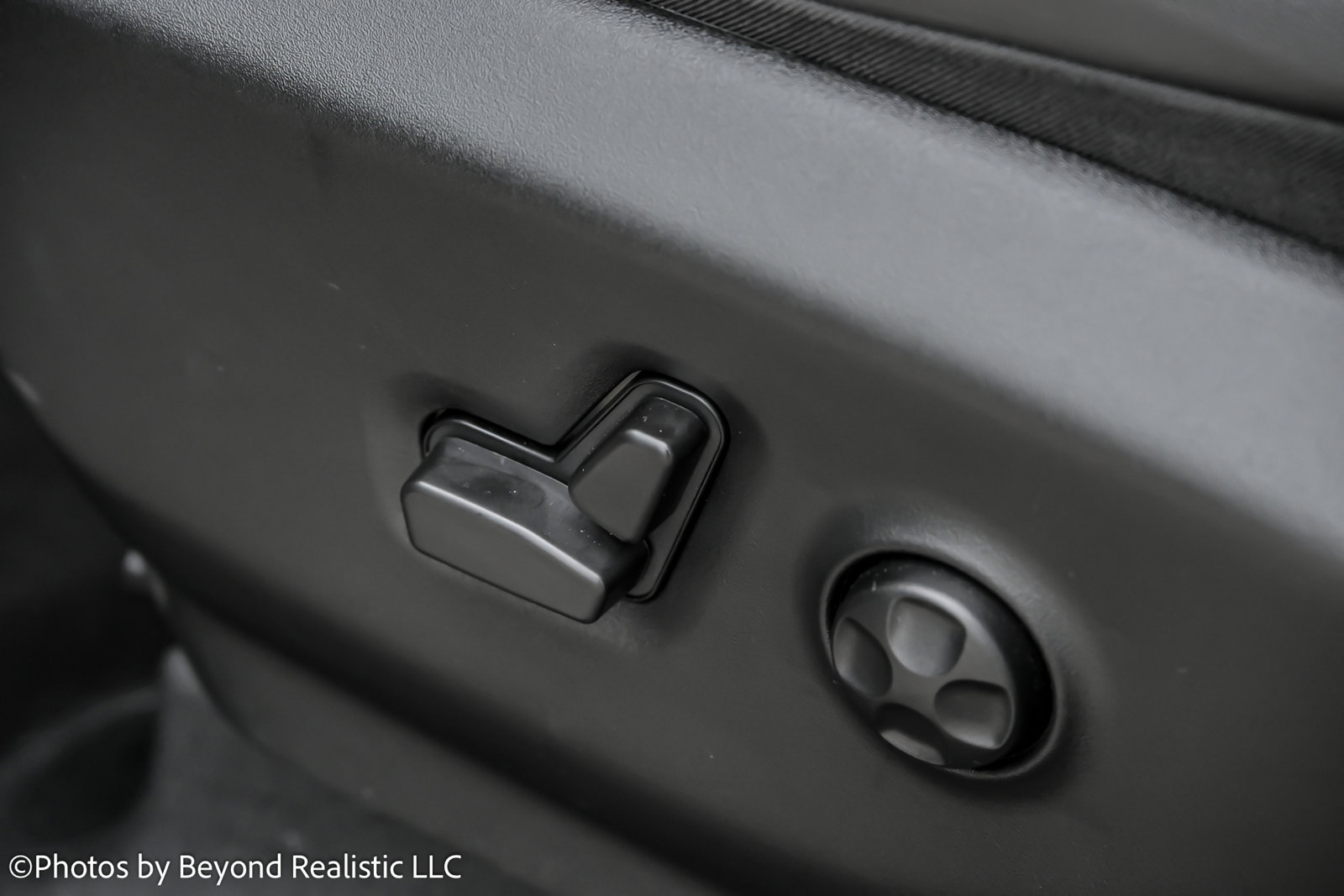 Used 2024 Chrysler Pacifica Limited w/ S Appearance Package image 31