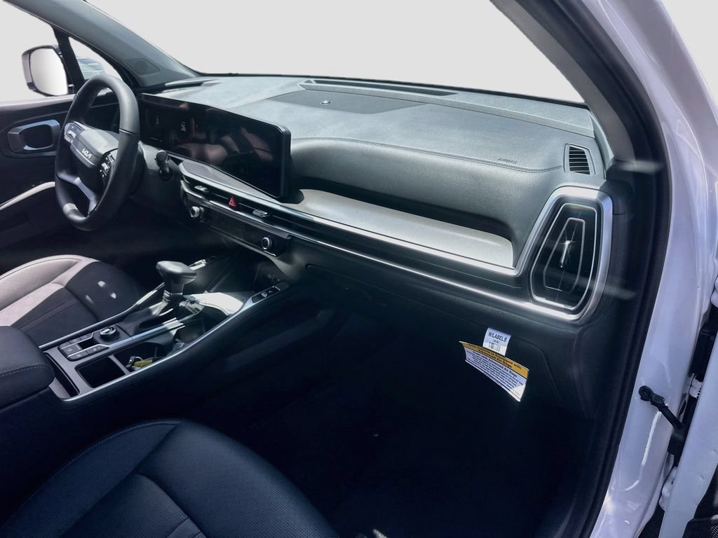New 2026 Kia Sorento S w/ S Panoramic Sunroof Package FWD image 29