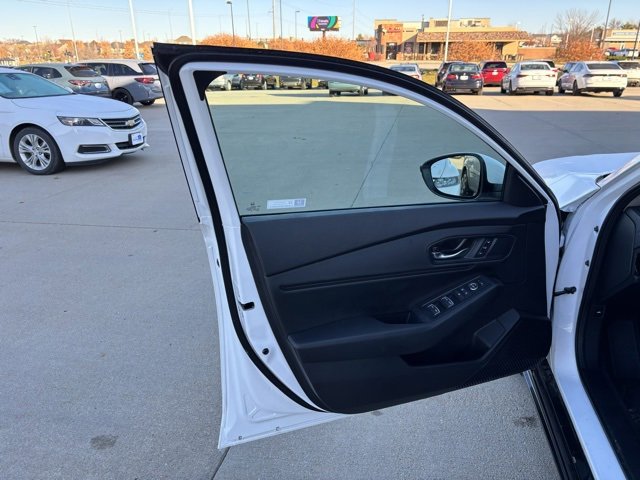 Certified 2025 Honda Accord EX-L image 10