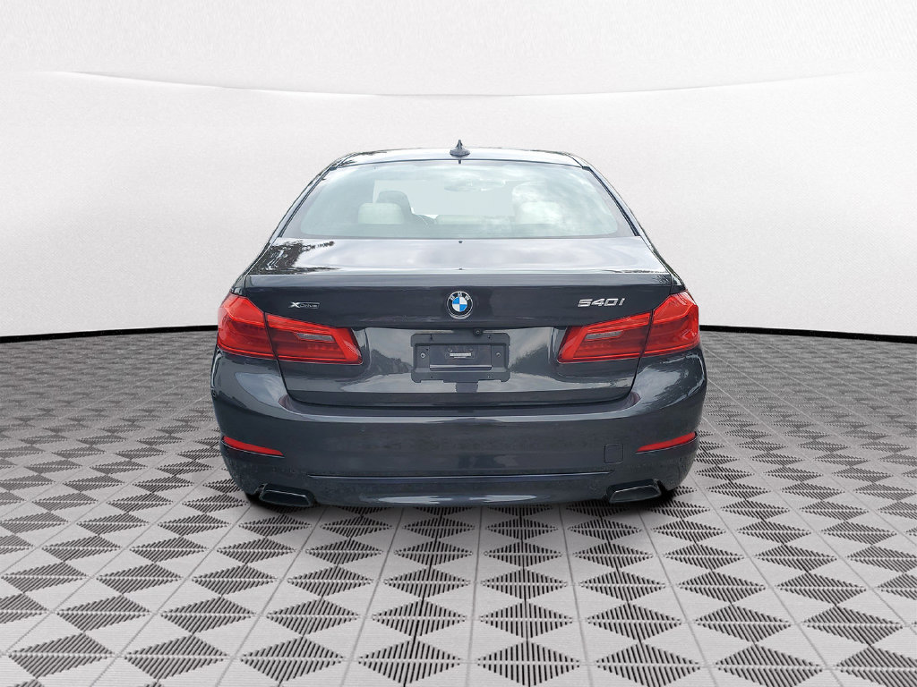 Used 2020 BMW 540i xDrive w/ Convenience Package AWD/4WD image 5