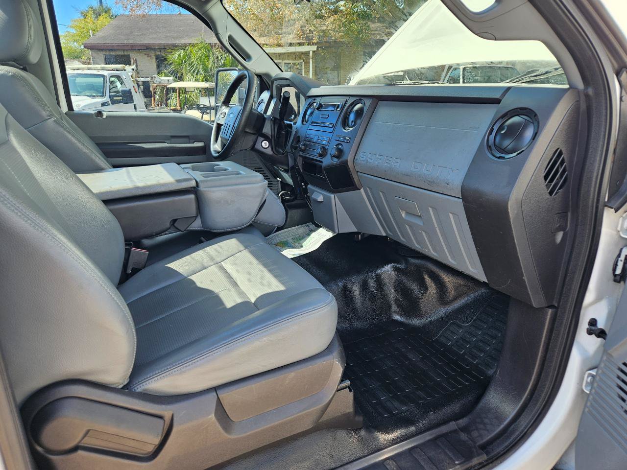 Used 2015 Ford F250 XL RWD image 16