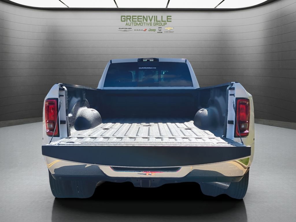 New 2026 RAM 3500 Tradesman image 9