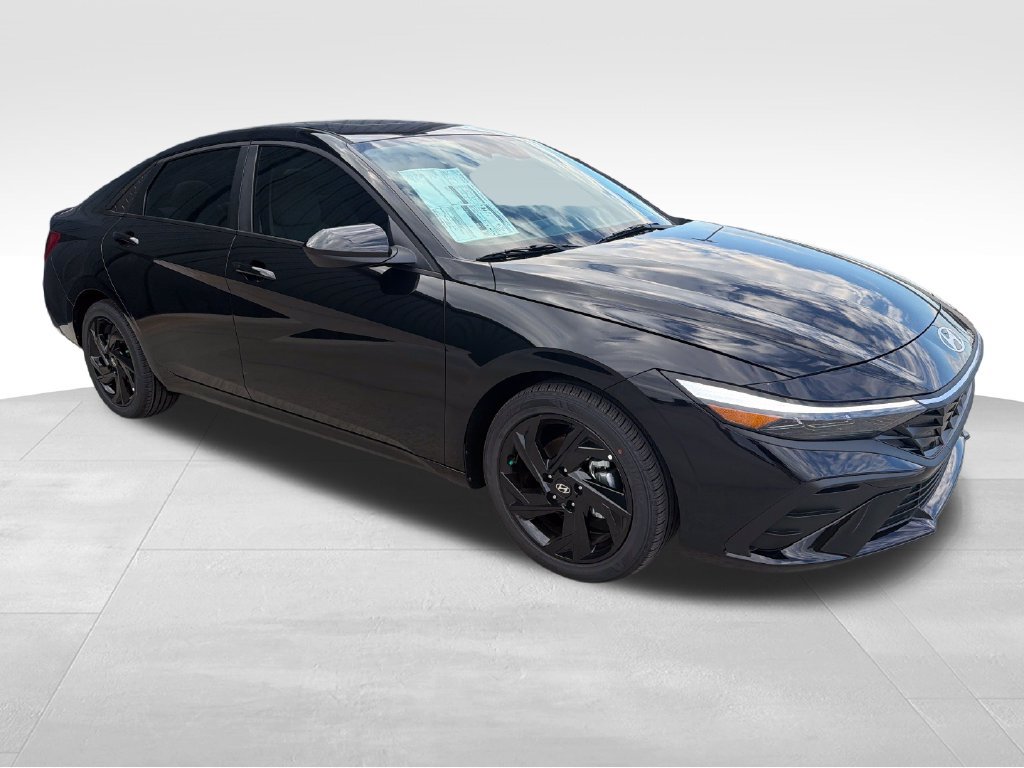 New 2026 Hyundai Elantra SEL Sport FWD image 9