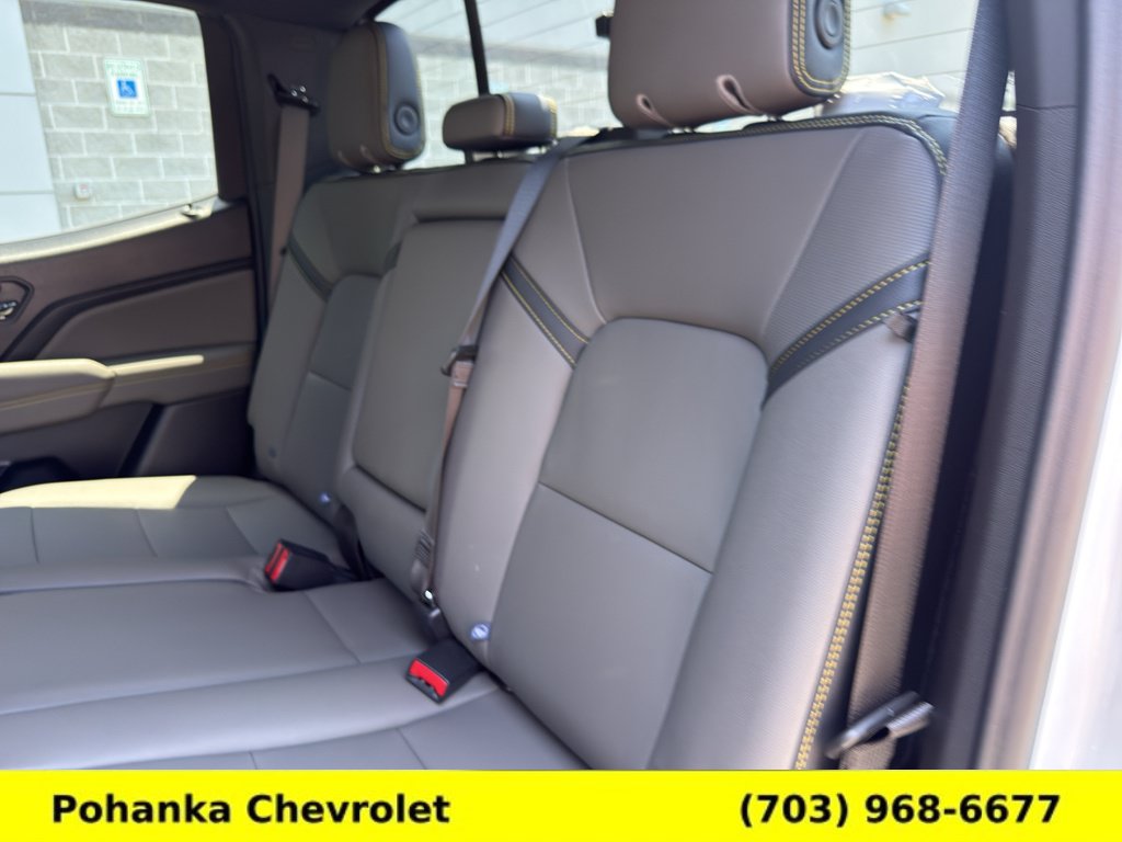 Certified 2024 Chevrolet Colorado ZR2 w/ ZR2 Convenience Package III AWD/4WD image 20