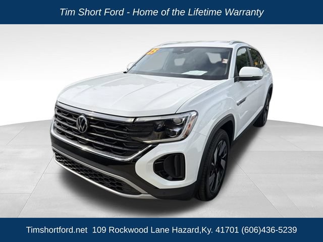 Used 2025 Volkswagen Atlas Cross Sport SE AWD/4WD image 2