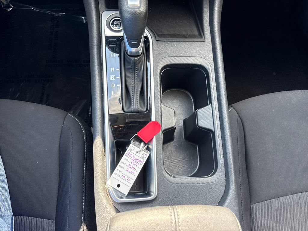 Used 2025 Nissan Sentra SV FWD image 23