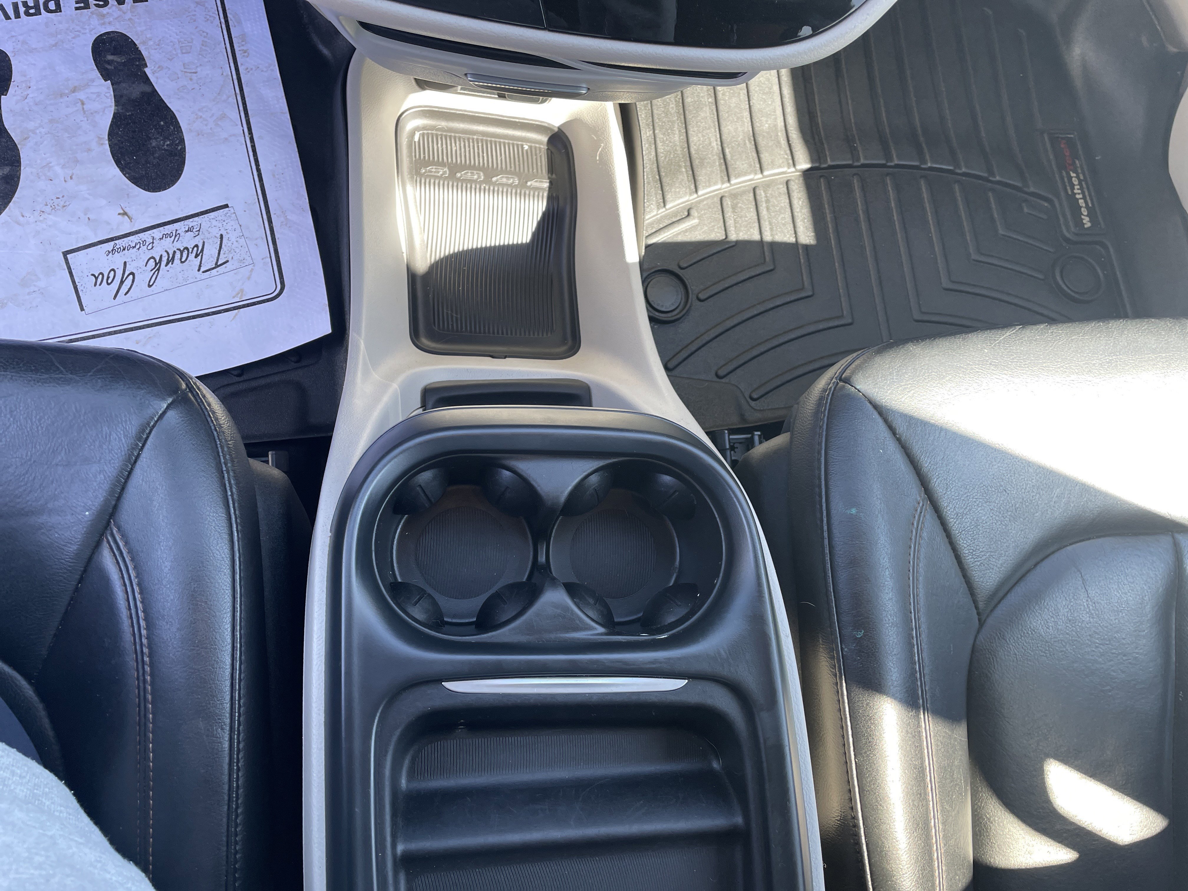 Used 2017 Chrysler Pacifica Touring-L w/ Tire & Wheel Group image 17