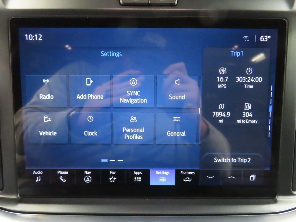 Used 2025 Ford F250 Platinum w/ FX4 Off-Road Package AWD/4WD image 29