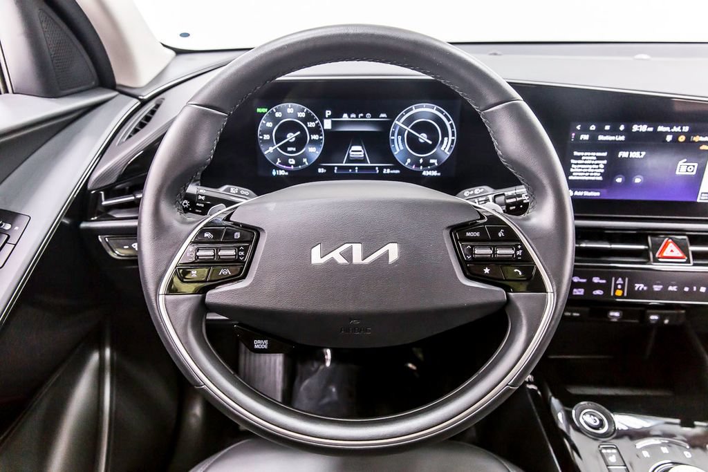 Used 2023 Kia Niro Wind FWD image 20